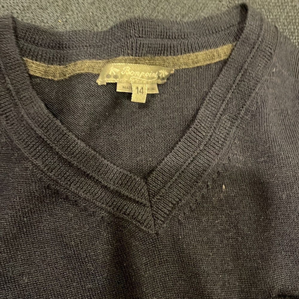 Boys size 14 BONPOINT luxury sweater. V- neck. Navy blue - Picture 2 of 3